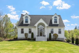 4 Ashton Ln, Sterling, MA 01564
