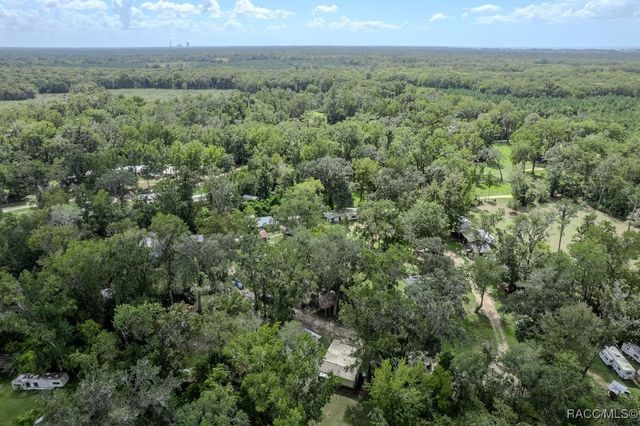 4050 SE 170th Place, Inglis, FL 34449