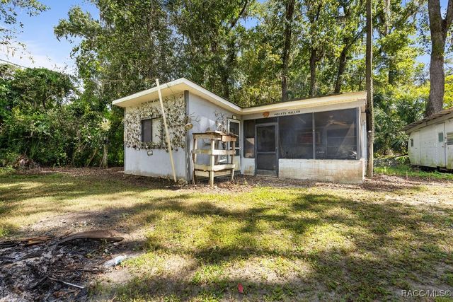 4050 SE 170th Place, Inglis, FL 34449