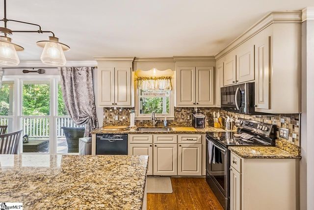 222 Squires Creek Road, Simpsonville, SC 29681