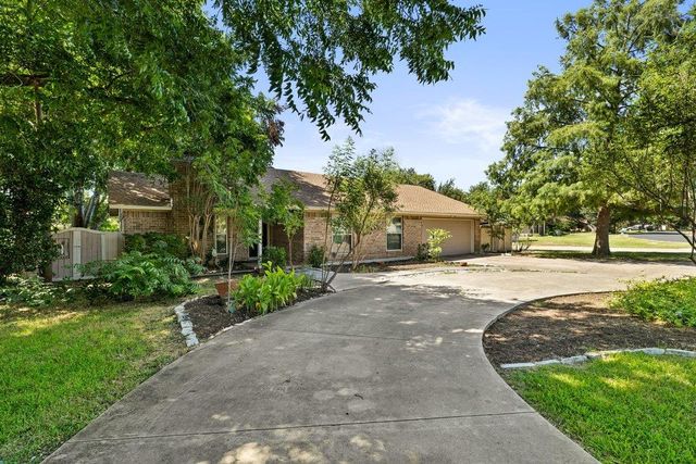 9513 Braeburn GLN, Austin, TX 78729