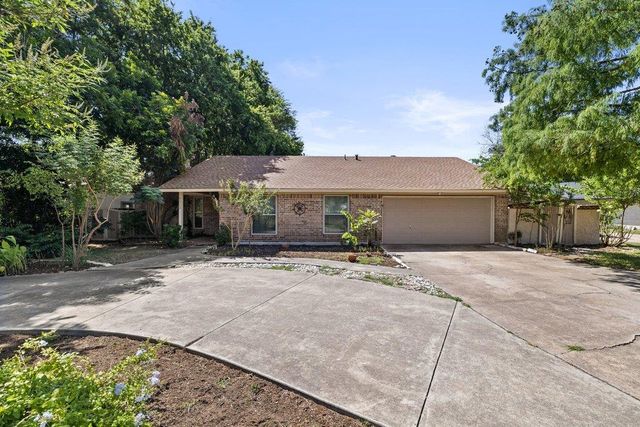 9513 Braeburn GLN, Austin, TX 78729