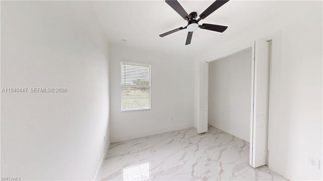 2045 Carver Ave, Fort Myers, FL 33916