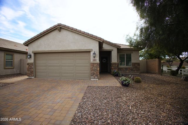 619 E Canyon Rock Road, San Tan Valley, AZ 85143