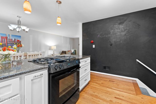 1606 Sutherland Dr, Louisville, KY 40205