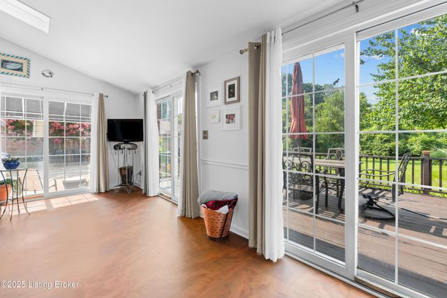 1606 Sutherland Dr, Louisville, KY 40205