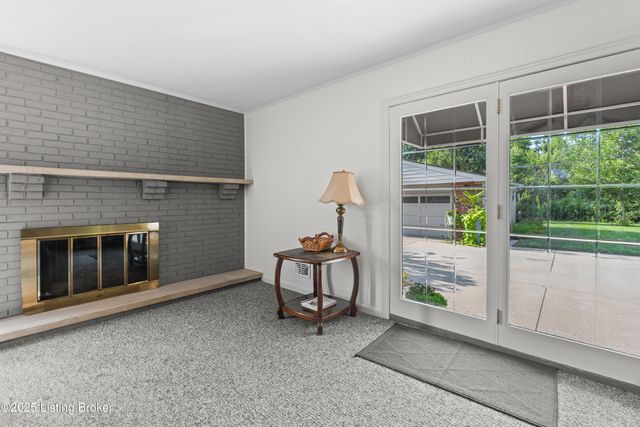 1606 Sutherland Dr, Louisville, KY 40205