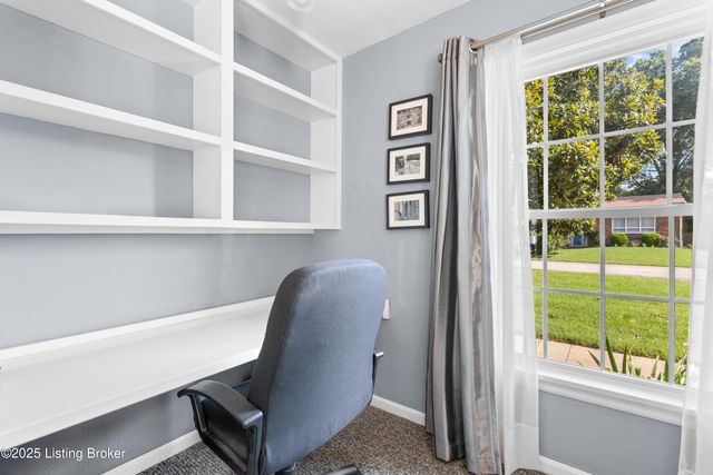 1606 Sutherland Dr, Louisville, KY 40205