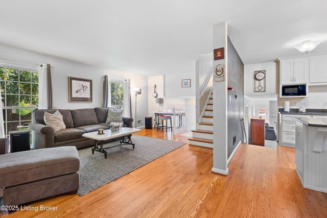 1606 Sutherland Dr, Louisville, KY 40205