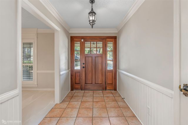 736 Coachlight Road, Shreveport, LA 71106