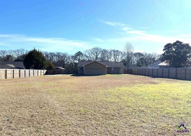 108 Turtle Dove Court, Warner Robins, GA 31088