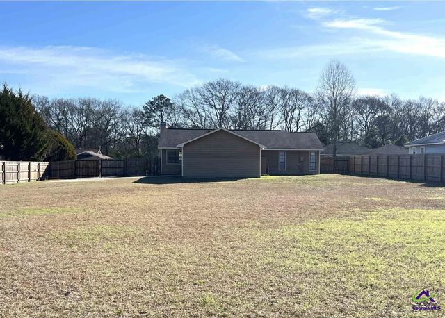 108 Turtle Dove Court, Warner Robins, GA 31088