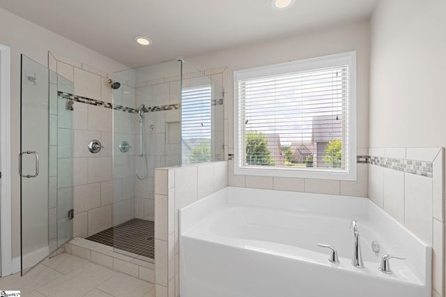 406 Windwood Street, Simpsonville, SC 29680