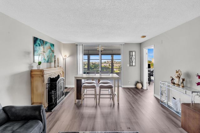 14623 Bonaire Boulevard 410, Delray Beach, FL 33446