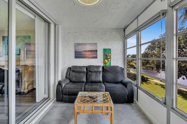 14623 Bonaire Boulevard 410, Delray Beach, FL 33446