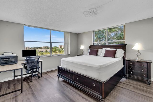 14623 Bonaire Boulevard 410, Delray Beach, FL 33446