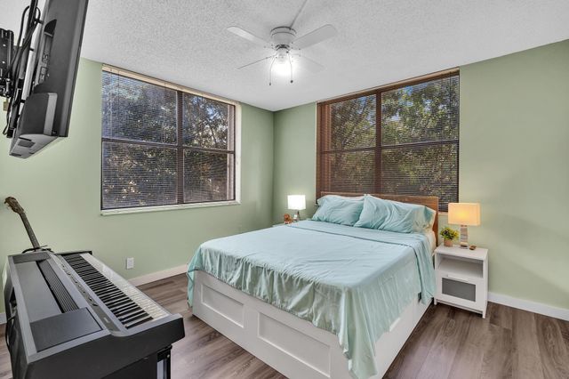 14623 Bonaire Boulevard 410, Delray Beach, FL 33446