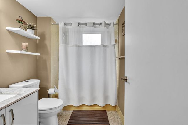 14623 Bonaire Boulevard 410, Delray Beach, FL 33446