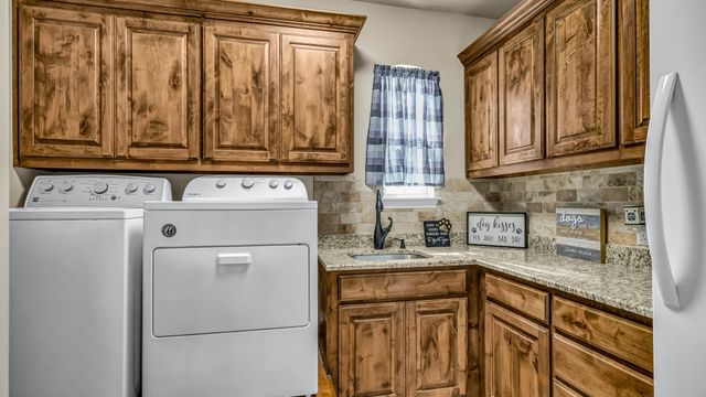 317 Arapahoe Ridge, Weatherford, TX 76087