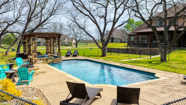 317 Arapahoe Ridge, Weatherford, TX 76087