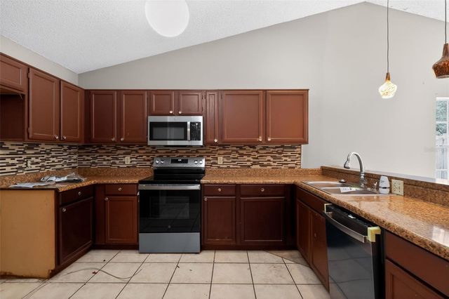 6516 PICCADILLY LANE, Orlando, FL 32835