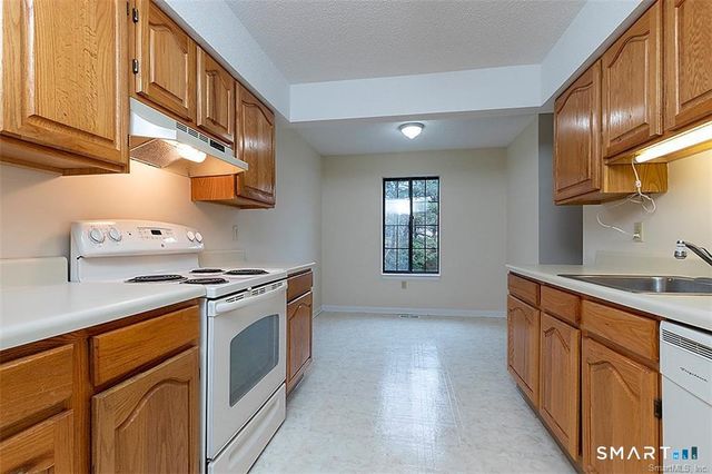365 Mather Street 170, Hamden, CT 06514