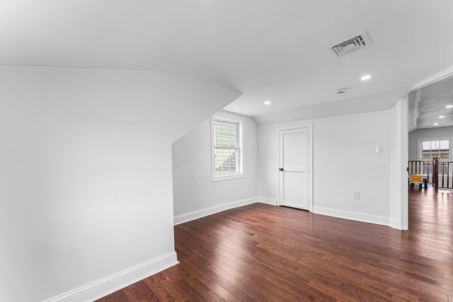 70 Edgehill Rd, Winthrop, MA 02152