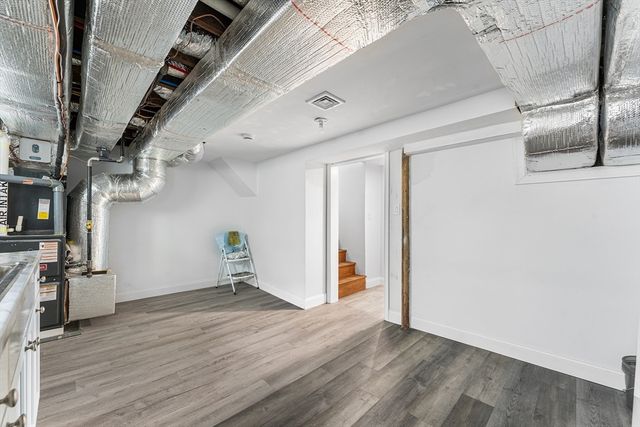 70 Edgehill Rd, Winthrop, MA 02152