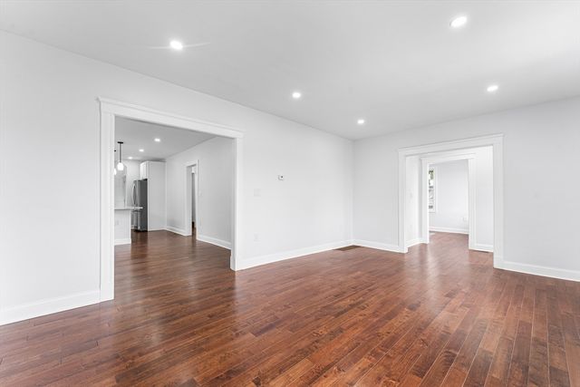 70 Edgehill Rd, Winthrop, MA 02152