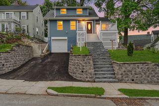 70 Edgehill Rd, Winthrop, MA 02152