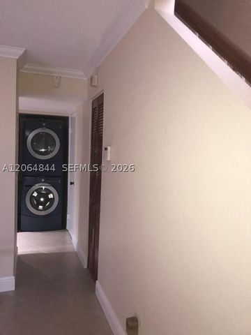 15830 SW 91st Ct, Palmetto Bay, FL 33157