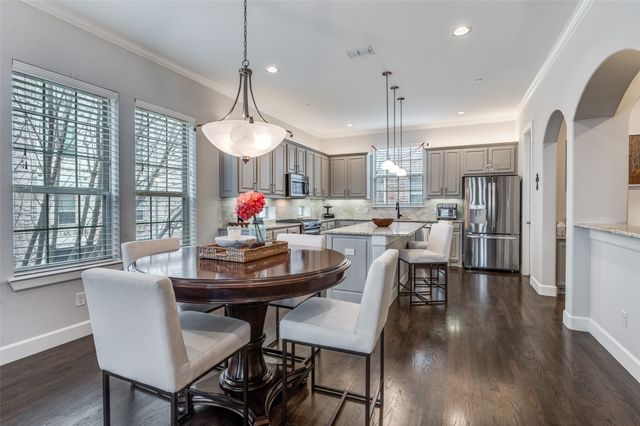 5038 Meridian Lane, Addison, TX 75001