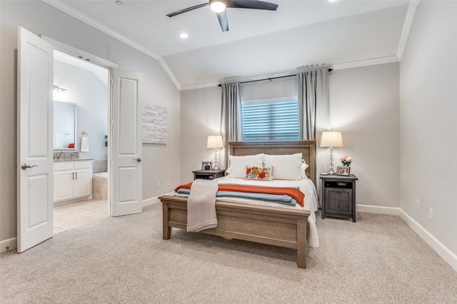 5038 Meridian Lane, Addison, TX 75001