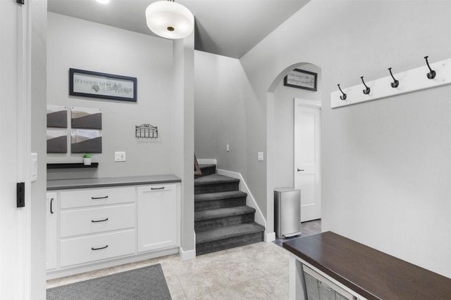 W7500 CROSS COUNTRY LANE, Hortonville, WI 54944