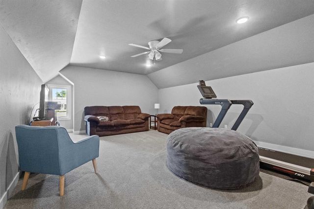 W7500 CROSS COUNTRY LANE, Hortonville, WI 54944