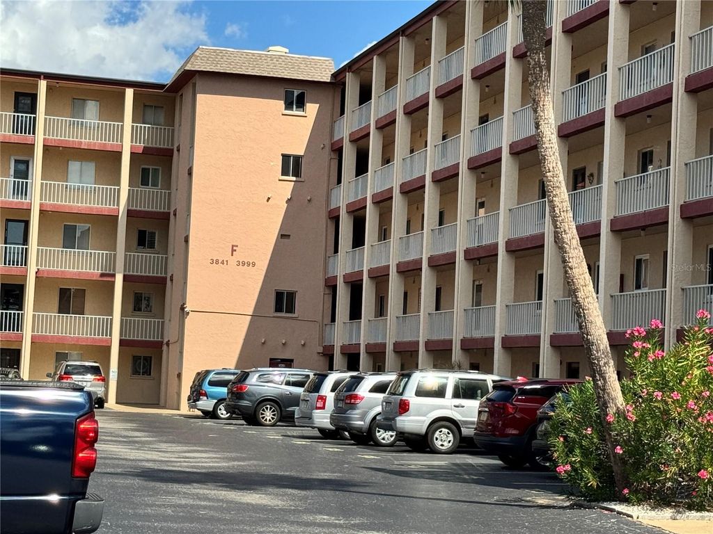 3927 LAKE BAYSHORE DRIVE F312, Bradenton, FL 34205