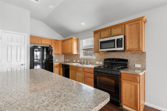 21915 Saragosa Pond Lane, Spring, TX 77379