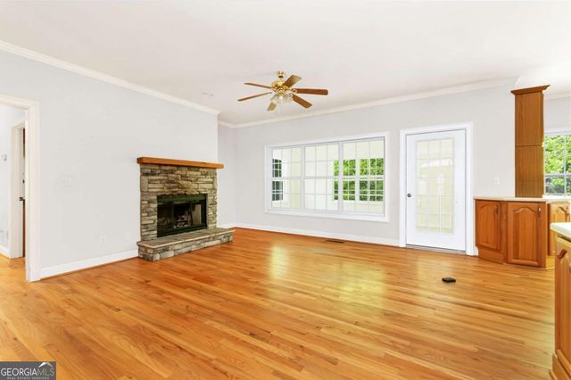 550 Oak Ridge Drive, Oxford, GA 30054