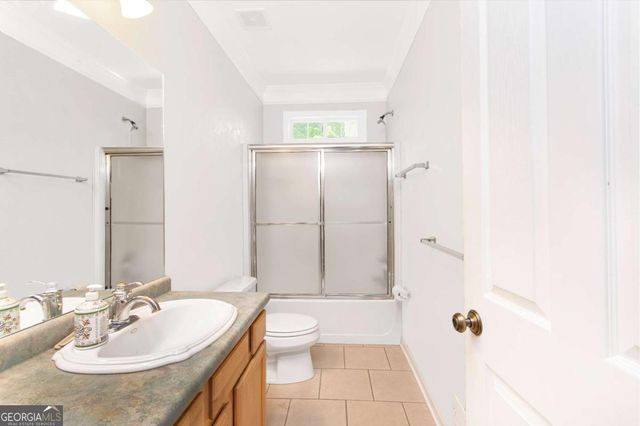 550 Oak Ridge Drive, Oxford, GA 30054