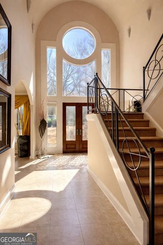 8360 Jett Ferry Road, Sandy Springs, GA 30350