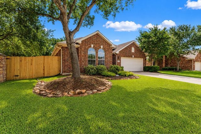 3601 Shasta Court, Pearland, TX 77584