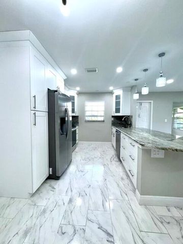 14140 Nesting Way A, Delray Beach, FL 33484
