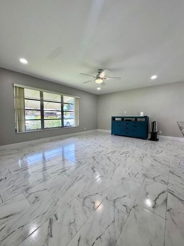 14140 Nesting Way A, Delray Beach, FL 33484