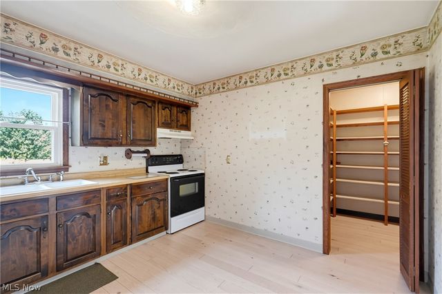 1237 Stardale Avenue SW, Massillon, OH 44646