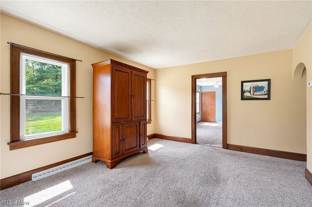 1237 Stardale Avenue SW, Massillon, OH 44646