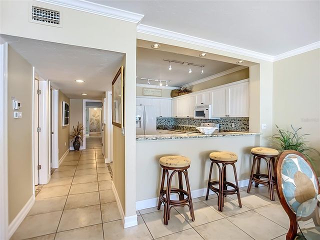 6006 GULF DRIVE 109, Holmes Beach, FL 34217