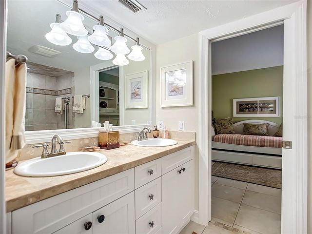 6006 GULF DRIVE 109, Holmes Beach, FL 34217