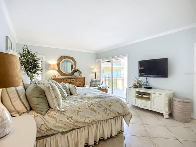 6006 GULF DRIVE 109, Holmes Beach, FL 34217