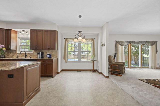 2458 Hickorybend Court, Grove City, OH 43123
