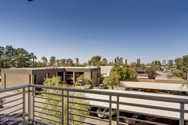 914 E OSBORN Road 210, Phoenix, AZ 85014